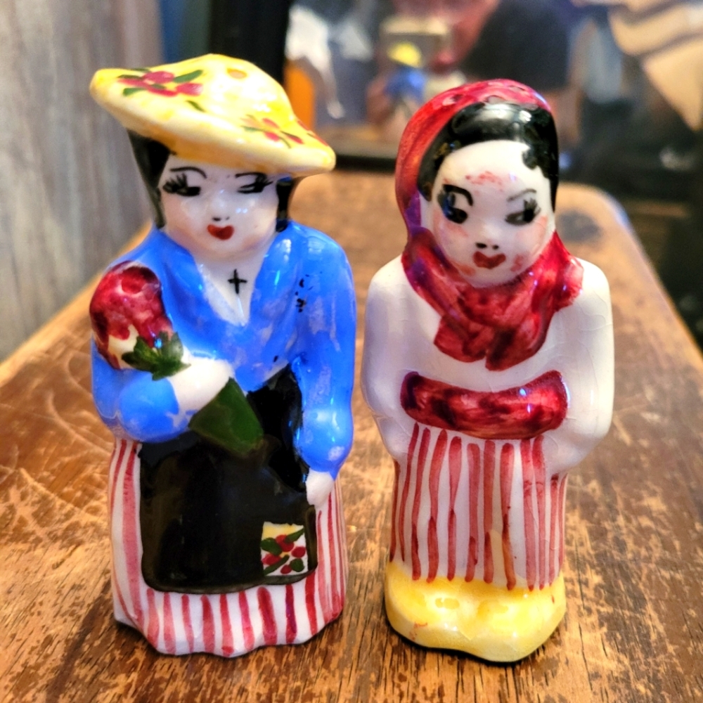 Antique Italian ceramic man and lady salt and pepper shakers vintage